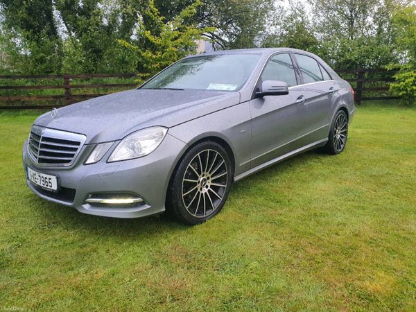 Mercedes-Benz E-Class Saloon, Diesel, 2011, Silver