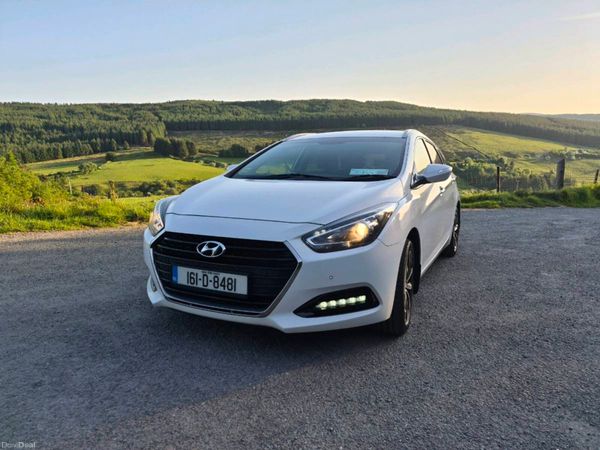Hyundai i40 Estate/Jeep, Diesel, 2016, White