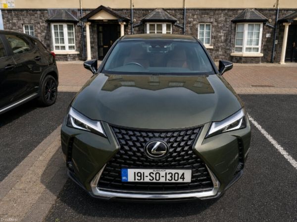 Lexus UX Estate, Petrol Hybrid, 2019, Green