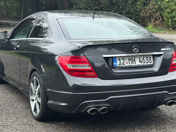 Mercedes-Benz C-Class Coupe, Diesel, 2012, Black