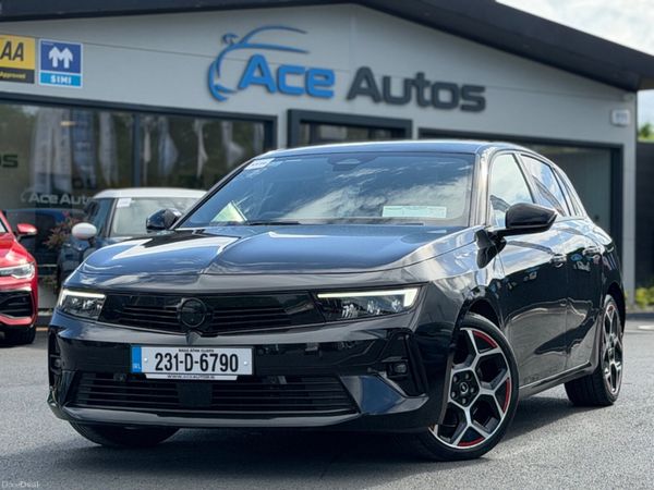 Opel Astra Hatchback, Petrol Plug-in Hybrid, 2023, Black