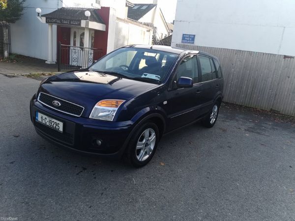 Ford Fusion Hatchback, Petrol, 2011, Blue
