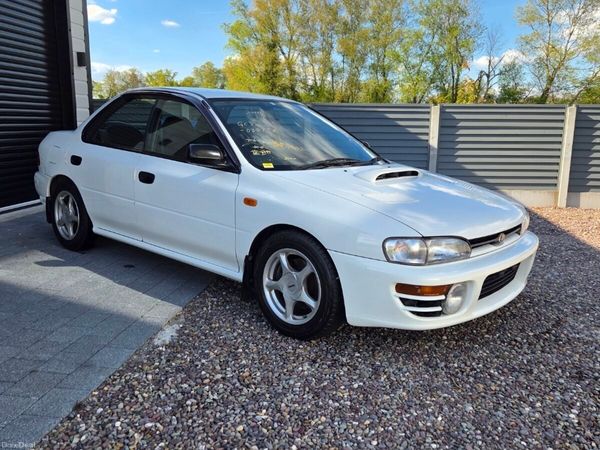 Subaru Impreza Saloon, Petrol, 1995, White