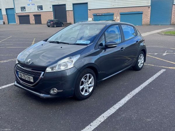 Peugeot 208 Hatchback, Petrol, 2013, Grey