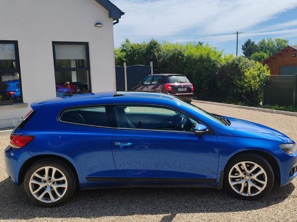 Volkswagen Scirocco Hatchback, Petrol, 2011, Blue