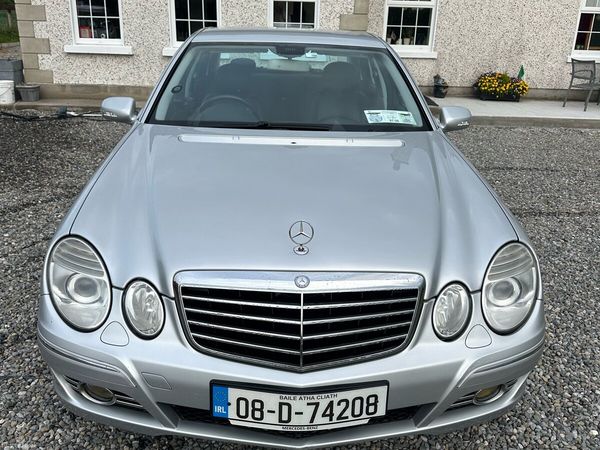 Mercedes-Benz E-Class Saloon, Diesel, 2008, Silver