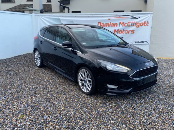Ford Focus Hatchback, Petrol, 2016, Black