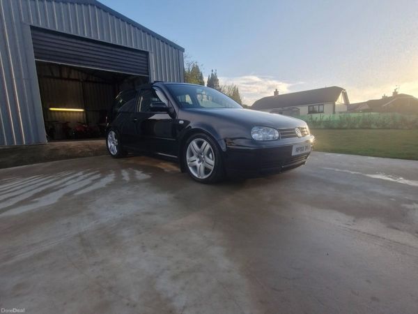 Volkswagen Golf Hatchback, Diesel, 2003, Black