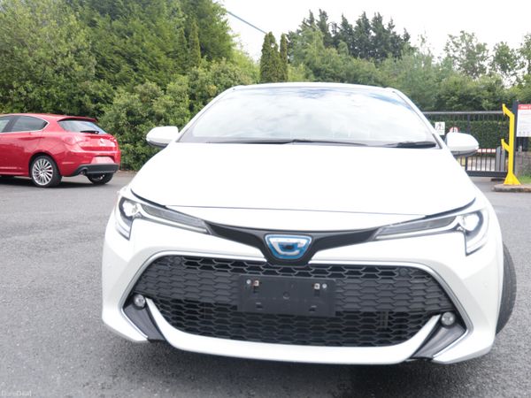 Toyota Corolla Hatchback, Petrol Hybrid, 2018, White