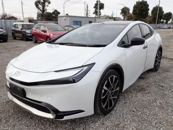 Toyota Prius Hatchback, Petrol Hybrid, 2023, White