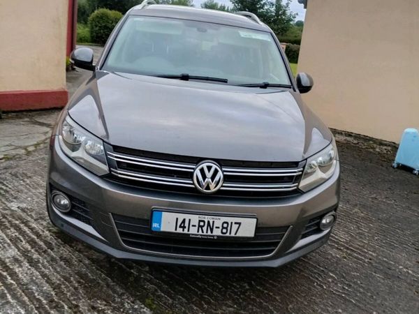 Volkswagen Tiguan SUV, Diesel, 2014, Grey