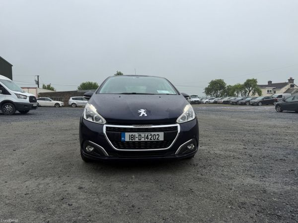 Peugeot 208 Hatchback, Diesel, 2018, Blue