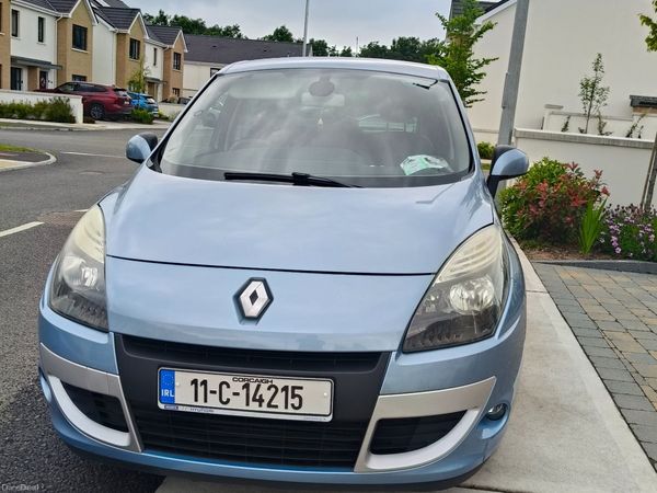 Renault Scenic MPV, Diesel, 2011, Blue