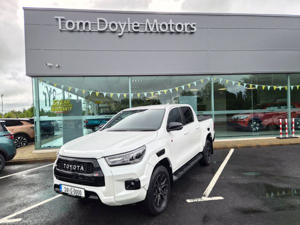 Toyota Hilux Pick Up, Diesel, 2024, White