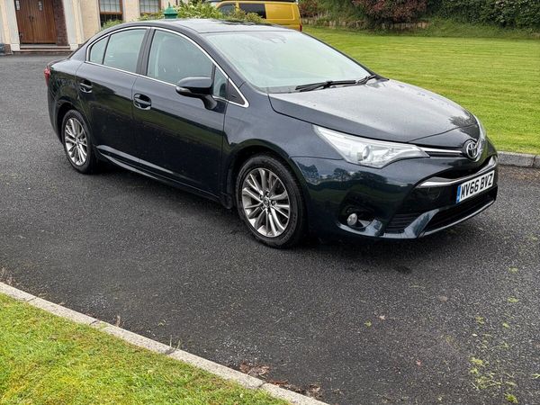 Toyota Avensis Saloon, Diesel, 2016, Grey