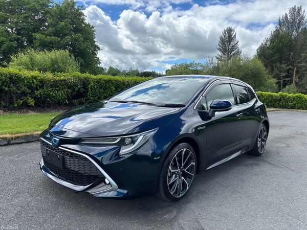 Toyota Corolla Hatchback, Petrol, 2019, Black