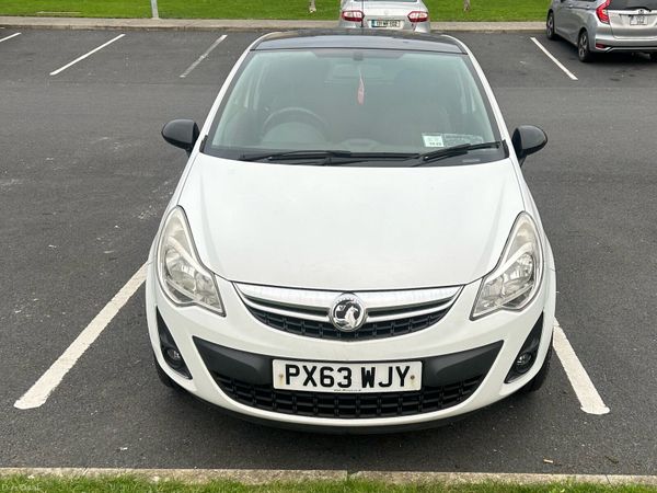 Vauxhall Corsa Hatchback, Diesel, 2014, White