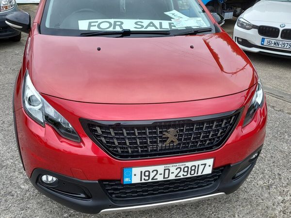 Peugeot 2008 Estate, Petrol, 2019, Red