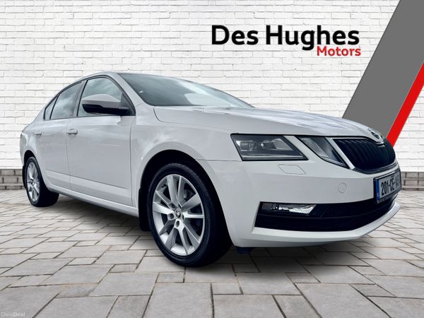 Skoda Octavia Saloon, Diesel, 2020, White