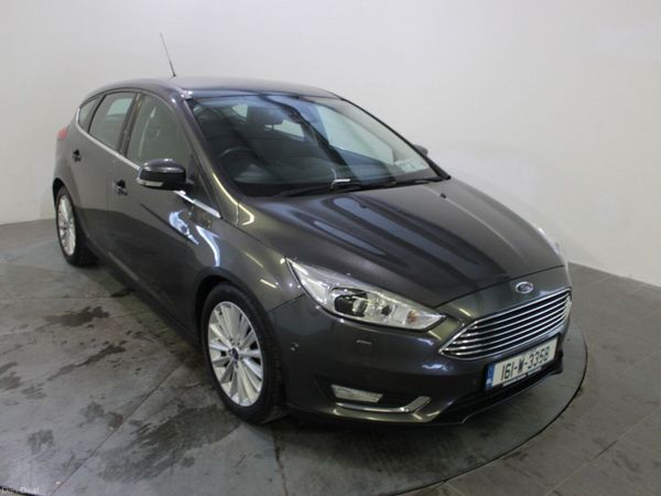 Ford Focus Hatchback, Diesel, 2016, Grey