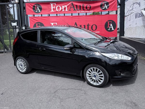 Ford Fiesta Hatchback, Petrol, 2015, Black