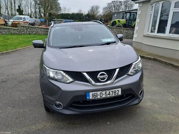 Nissan Qashqai Hatchback, Diesel, 2016, Grey