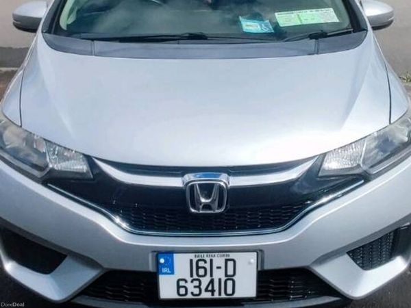 Honda Fit Hatchback, Petrol Hybrid, 2016, Silver