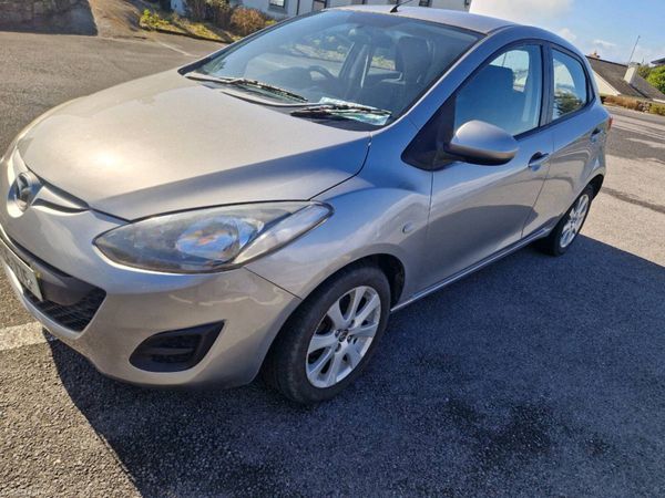 Mazda Mazda2 Hatchback, Petrol, 2015, Grey