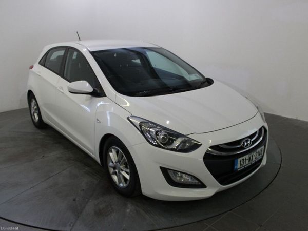 Hyundai i30 Hatchback, Diesel, 2013, White