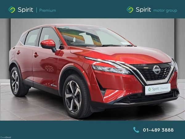 Nissan Qashqai MPV, Petrol, 2024, Red