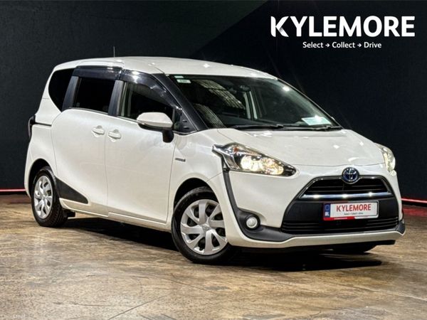 Toyota Sienta MPV, Petrol Hybrid, 2017, White