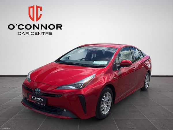 Toyota Prius Hatchback, Petrol Hybrid, 2019, Red