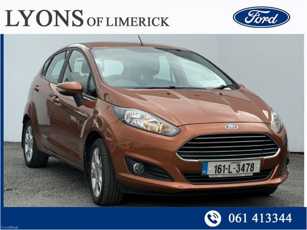 Ford Fiesta Hatchback, Petrol, 2016, Gold
