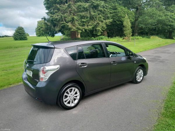 Toyota Verso MPV, Diesel, 2011, Grey