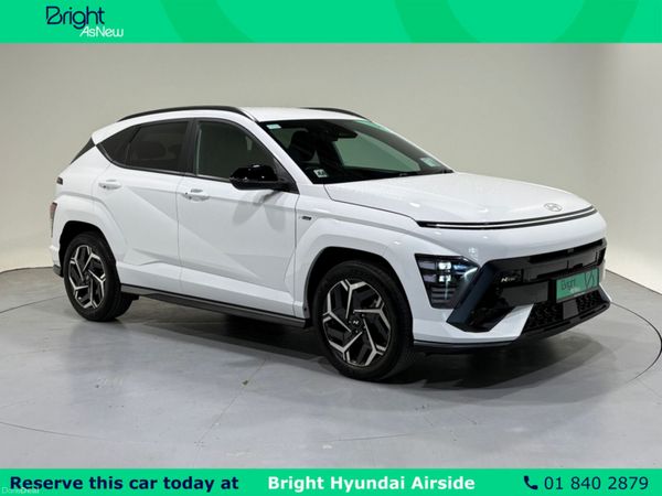 Hyundai KONA MPV, Petrol, 2024, White