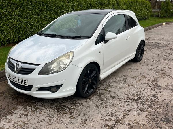 Vauxhall Corsa Hatchback, Diesel, 2010, White