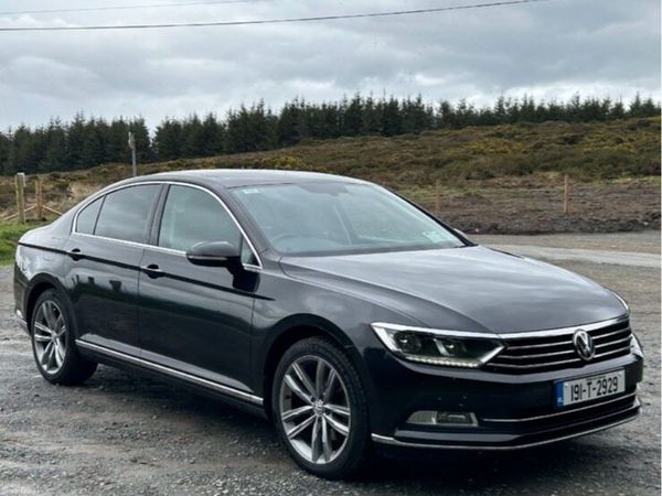 Volkswagen Passat Saloon, Diesel, 2019, Black