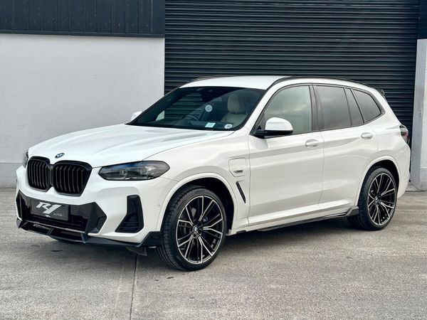BMW X3 SUV, Petrol Plug-in Hybrid, 2022, White