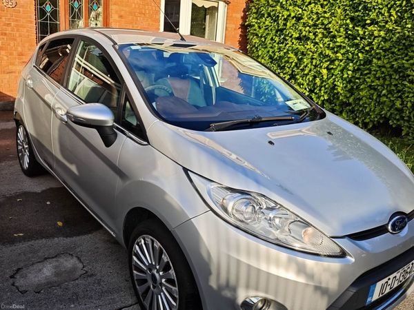 Ford Fiesta Hatchback, Diesel, 2010, Silver