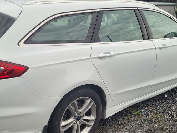 Ford Mondeo Estate, Diesel, 2016, White