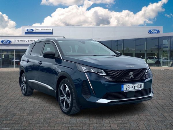 Peugeot 5008 MPV, Diesel, 2023, Blue