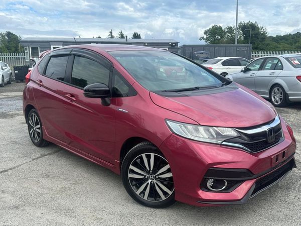 Honda Fit Hatchback, Petrol Hybrid, 2019, Pink