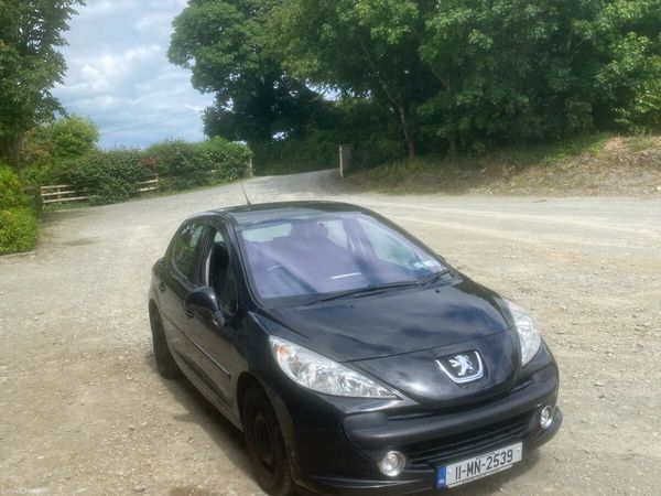 Peugeot 207 Hatchback, Diesel, 2011, Black