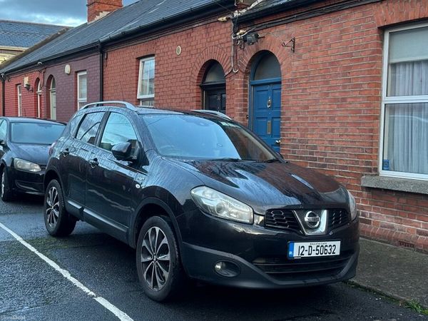 Nissan Qashqai Hatchback, Diesel, 2012, Black