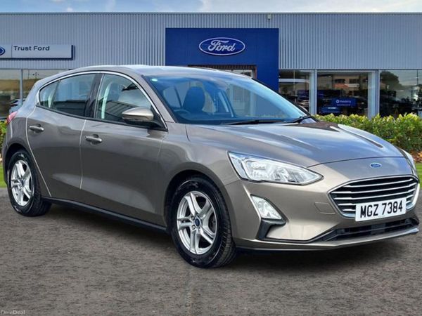 Ford Focus Hatchback, Petrol, 2019, Silver