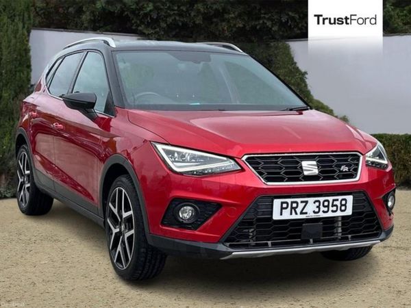 SEAT Arona Hatchback, Petrol, 2019, Red