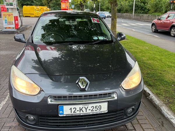 Renault Fluence Saloon, Diesel, 2012, Grey