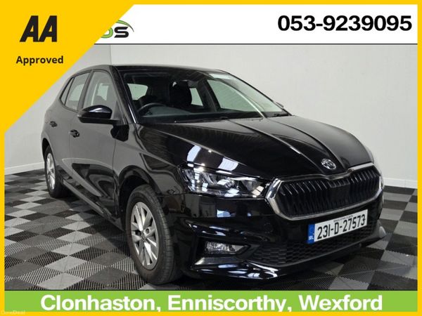 Skoda Fabia Hatchback, Petrol, 2023, Black