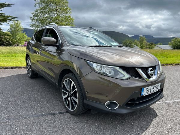 Nissan Qashqai Hatchback, Diesel, 2016, Bronze