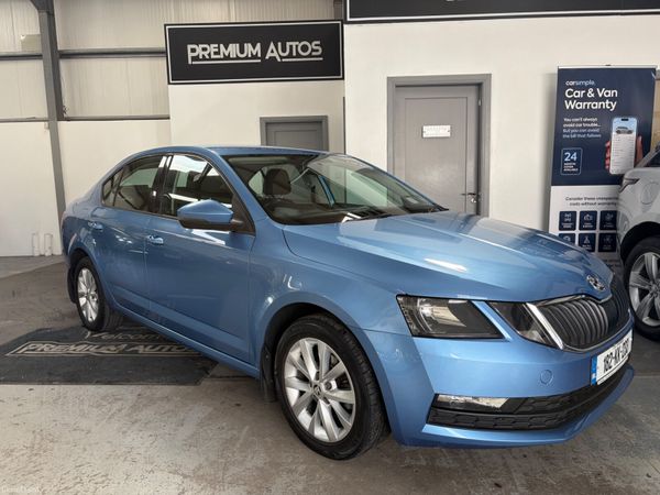 Skoda Octavia Saloon, Diesel, 2018, Blue